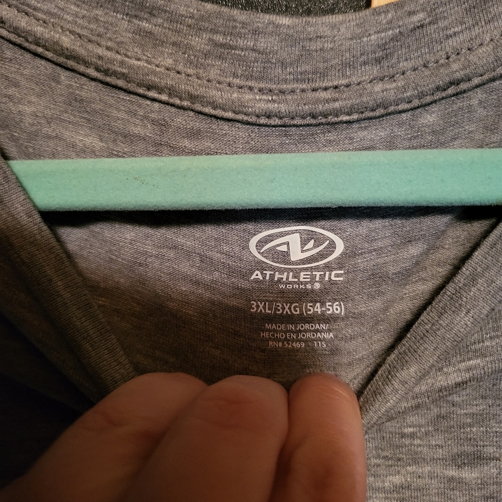 3X Gray Long Sleeve Graphic Tee - Picture 3 of 3